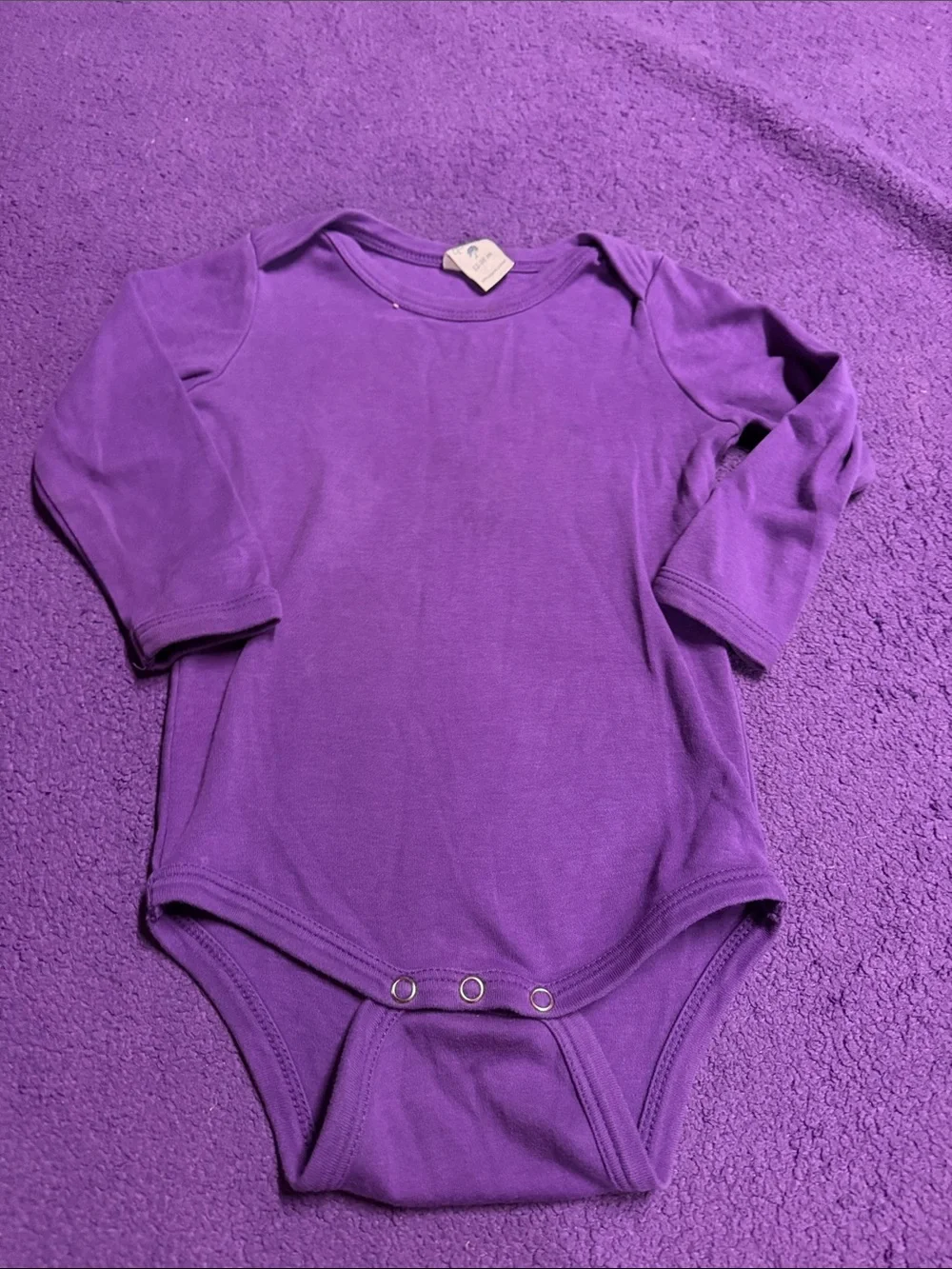 kate quinn Purple Long-Sleeve Cotton Baby Bodysuit